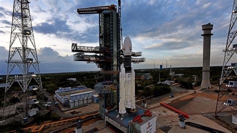 India Lanzar Hoy Una Sonda Al Lado Oculto De La Luna Donde Se