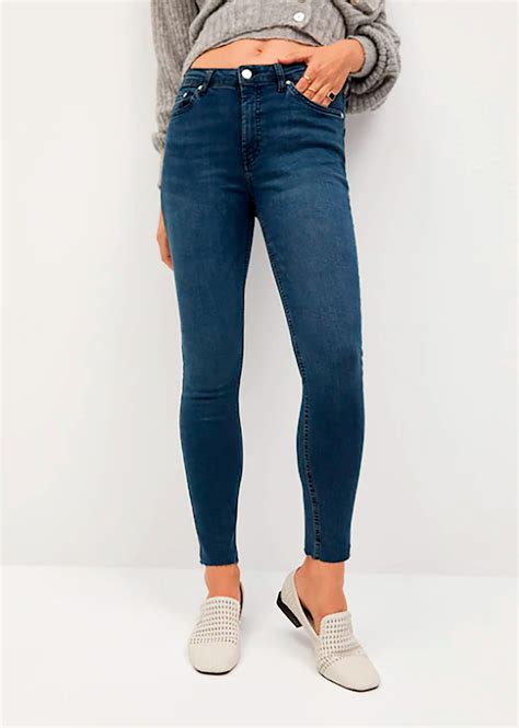 Skinny Jeans Los Errores Que Mujeres De A Os Deben Evitar Al