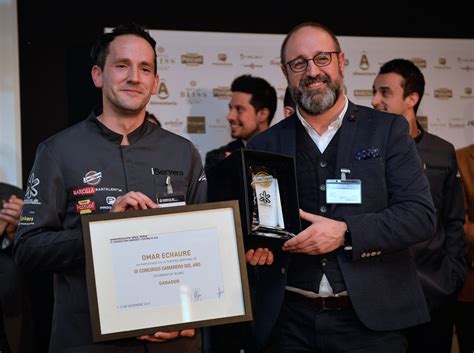 Omar Echaure Ganador De La Semifinal Del Concurso Camarero Del A O