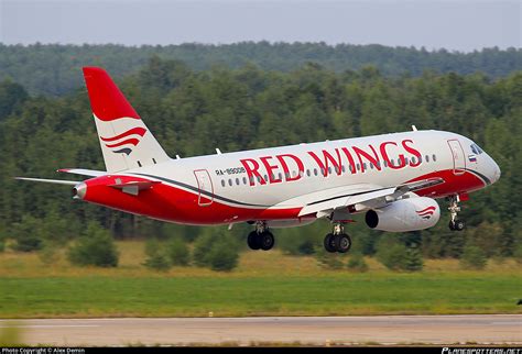 RA 89008 Red Wings Sukhoi Superjet 100 95B Photo By Alex Demin ID