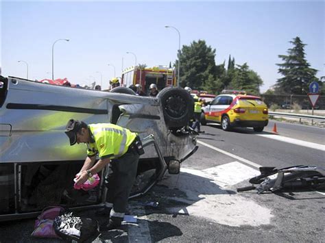 Un Fallecido Y Cinco Heridos En Un Accidente En La A 4 Autocity