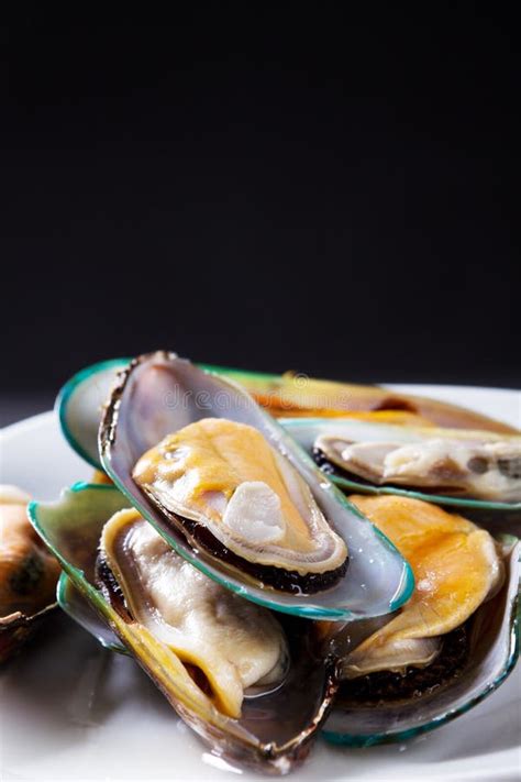 Raw Mussels Stock Image Image Of Appetizer Black Dinner