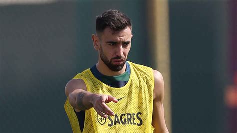 Bruno Fernandes Se Destaca En Otra Goleada De Portugal 16 De Octubre