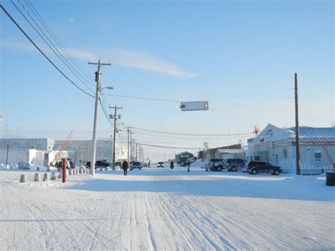 Cambridge Bay Delivers On Food Hamper Drive Nunatsiaq News