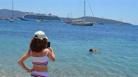 Bodrum Plajlar Hafta Sonu Yabanc Turistlere Kald Son Dakika Haberleri