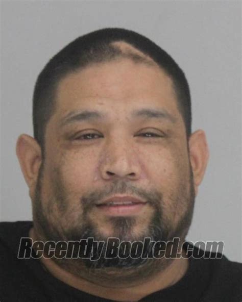 Recent Booking Mugshot For Carlos Gonzales In Dallas County Texas