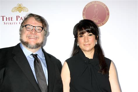 Los Angeles Feb Guillermo Del Toro Lorenza Newton At The