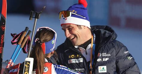 Biathlon Nach Skandal Um Julia Simon Nationaltrainer Bricht Sein