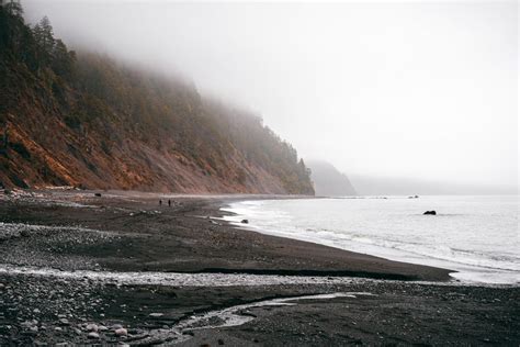 11 Rocky Beaches In California That'll Blow Your Mind