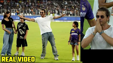 Shahrukh Khan KKR Team Did The Victory Lap Around Eden Gardens