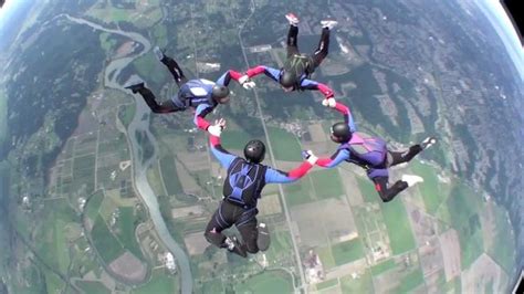 Skydive Snohomish: Jump at Washington's #1 recommended skydiving center ...