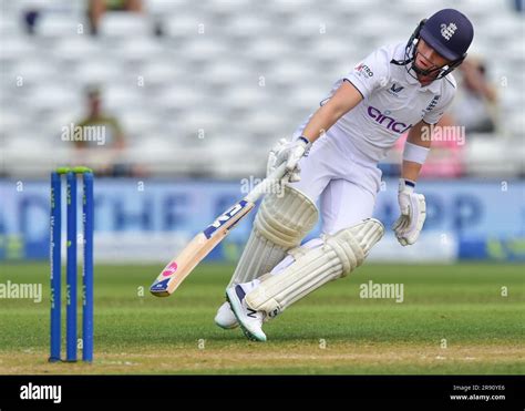 heather knight test match  res stock photography  images alamy