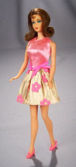 Brunette Mod Barbie In Glowin Out Ensemble Art Antiques Collectibles Toys