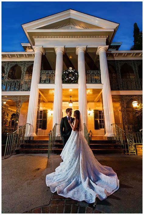 Joanne And Brian S Disney Haunted Mansion Themed Wedding Artofit