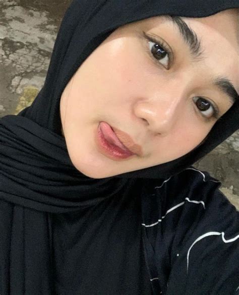 Pin Oleh Ukhti Kesayangan Di Dimuka Yang Gaya Hijab Orang Cantik Wanita