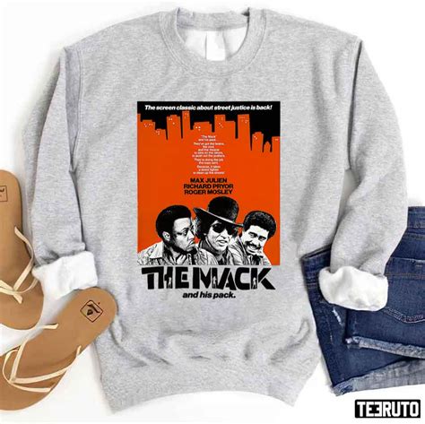 The Mack King 1973 Unisex Sweatshirt Teeruto