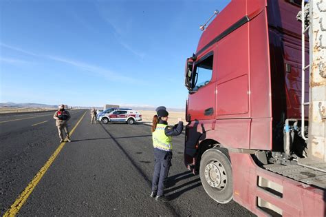 Kars Ta Jandarma Ekiplerinden K Lasti I Denetimi