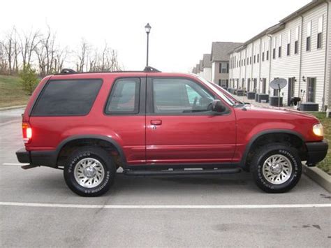 00 Ford Explorer