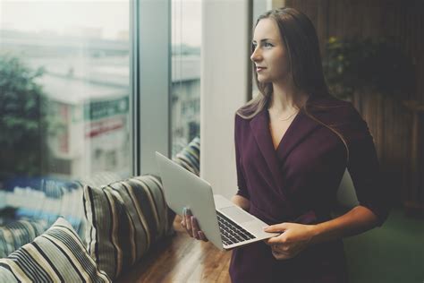 ¿cómo Es La Mujer Emprendedora En México Emprendedor