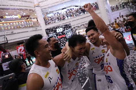 PBA 3x3 TNT Rallies To Win Third Conference Grand Finals Inquirer Sports