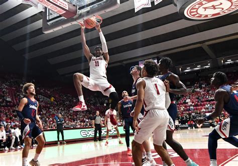 Alabama basketball forward out for South Carolina game with injury ...