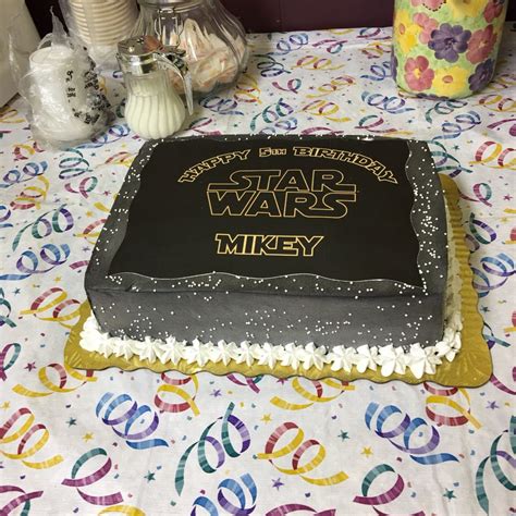 Star Wars Theme Birthday Cake With Edible Image Birthday Cakes Star