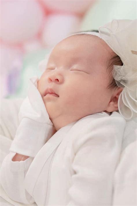 C P Song Sinh Lai H N Qu C Ng Y U C A Hot Girl Sam