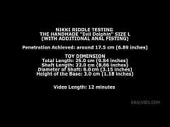 Nikki Riddle Tests The Evil Dolphin Handmade Dildo Size L With Additional Anal Fisting Twt