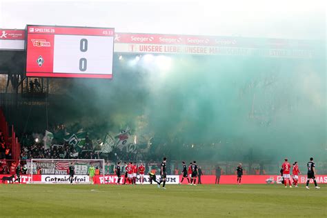 FC Union Berlin 2 1 SV Werder Bremen Aaronson Stars As Bremen Are