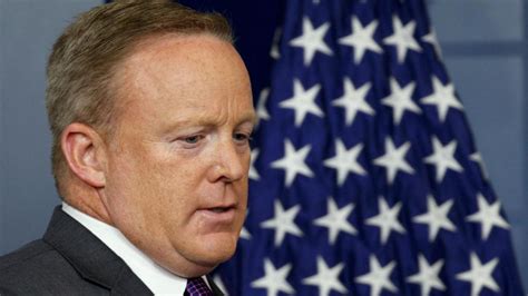 Si Dimette Sean Spicer Portavoce Della Casa Bianca Per Divergenze Su