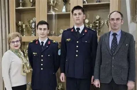 Performan La Colegiul Militar Din C Mpulung Doi Elevi Au Ob Inut