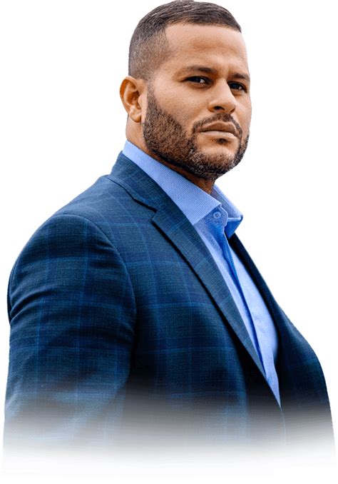 Speaking Luis Scott