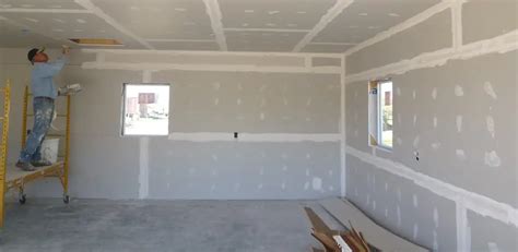 How to Finish Drywall in Garage in 16 Easy Steps (2025)