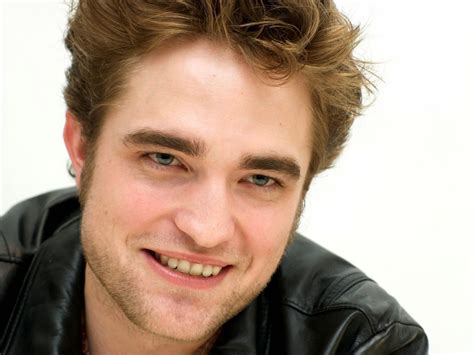 Celebrity Wallpapers: Horoscope says no girlfriend for ROBERT PATTINSON ...
