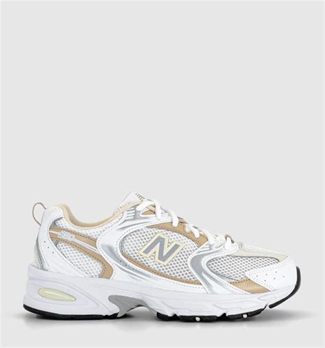 New Balance Trainers Office