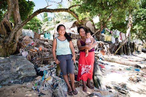 Life on kiribati an island at risk of disappearing into the sea – Artofit