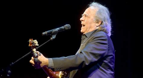 Aquellas Cosas De Serrat Imágenes Del Show De Joan Manuel Serrat En Córdoba