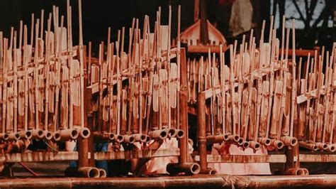 November Diperingati Hari Angklung Sedunia Begini Sejarah Dan