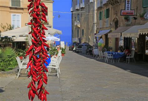 Spicy Calabria Guided Half Day Tour To Tropea Capo Vaticano