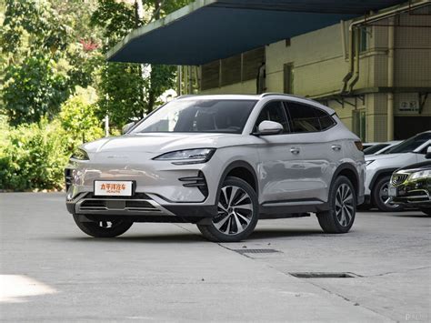 宋plus新能源整车外观实拍高清大图宋plus新能源 2023款 Ev 冠军版 520km 豪华型苍烟色第1张图片大全太平洋汽车