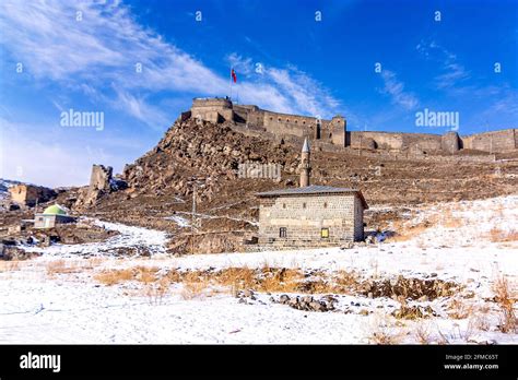 Kars Kalesi Fotos Und Bildmaterial In Hoher Auflösung Alamy