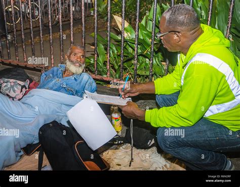 Homeless Veteran Hi Res Stock Photography And Images Alamy