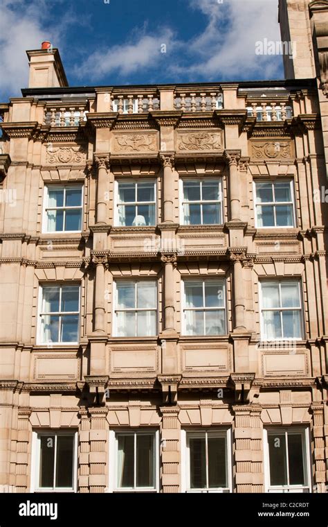 Victorian Stone Built Buildings On Grey Street In Newcastle Uk Stock