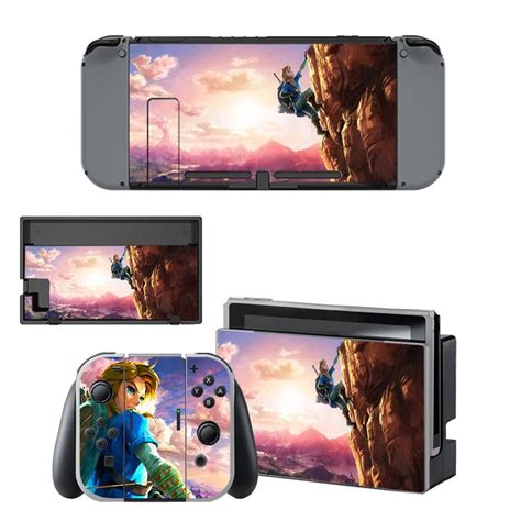 The Nintendo Wii Game Console Is Shown In Three Different Angles And