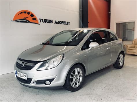 Opel Corsa Ov Kw Hv V H N Ajettu Ilmastointi Hyvin