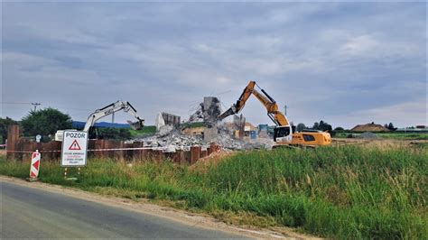 Bagry musely zbourat kvůli lidské chybě nově vybudovaný mostní pilíř na