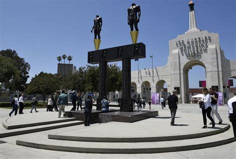 Los Angeles Agrees To Host 2028 Summer Olympics Paris Gets 2024