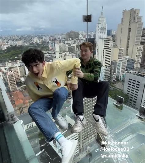 Pin By Jacqueline On Cults Cute Gay Couples Cute Gay Alice Book