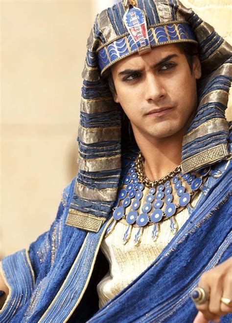 Pin By Irfan On Men Egyptian Clothing Egypt Fashion Egyptian Fashion