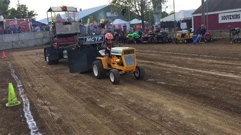 Cub Cadet 124 Lawn Stock Tractor Pull Youtube